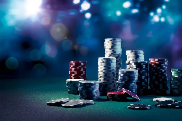 Live dealer action Live dealer dealing blackjack cards at sejoli studio